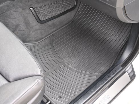 Used 2007 BMW 550i Sedan image 36