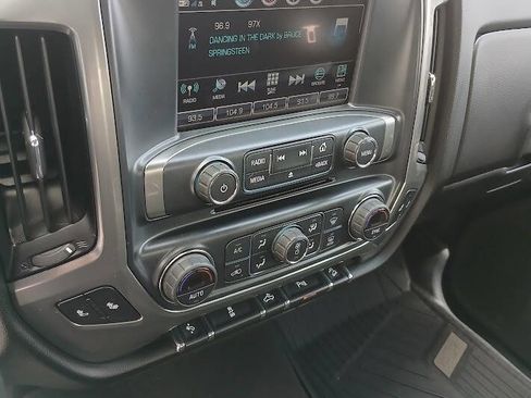 Used 2018 Chevrolet Silverado 1500 LT w/ All Star Edition AWD/4WD image 14