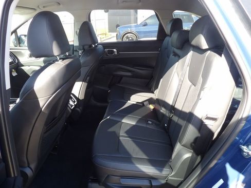 New 2026 Kia Sorento S image 24
