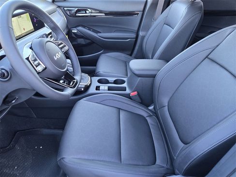 New 2026 Kia Seltos SX image 9