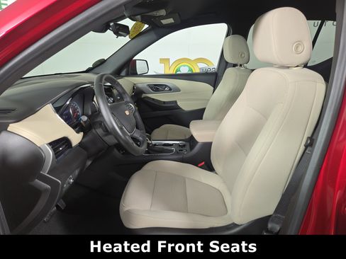 Certified 2023 Chevrolet Traverse LT image 11