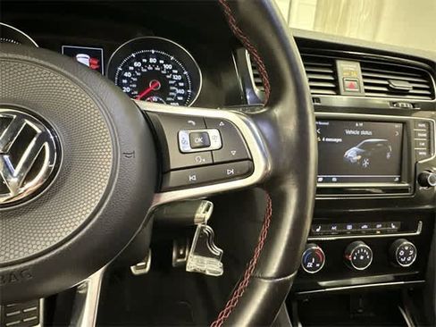 Used 2017 Volkswagen GTI S image 9