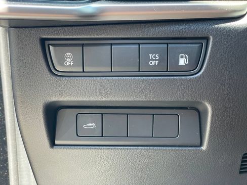 Certified 2024 MAZDA CX-90 Plug-In Hybrid w/ Preferred AWD/4WD image 18