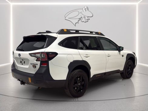 Used 2022 Subaru Outback Wilderness w/ Wilderness Package AWD/4WD image 5