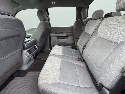 Used 2021 Ford F150 XLT image 12