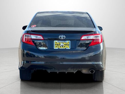 Used 2012 Toyota Camry SE image 5