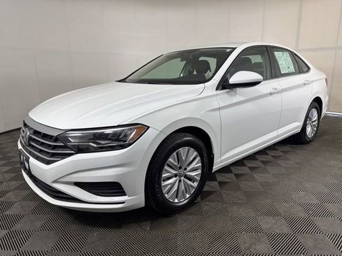 Used 2019 Volkswagen Jetta S w/ Driver Assistance Package FWD image 8