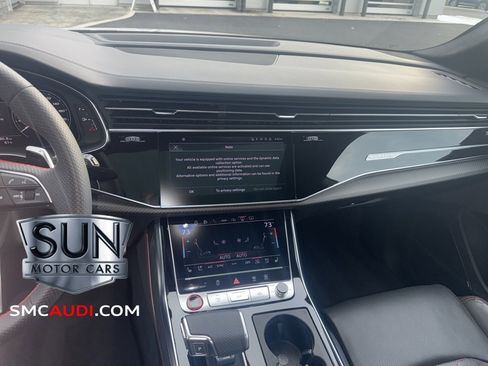 Used 2024 Audi RS Q8 w/ Black Optic Package image 40