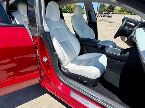 Used 2021 Tesla Model 3 Performance AWD/4WD image 37