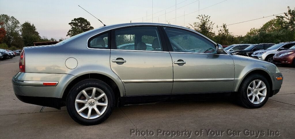 Used 2004 Volkswagen Passat GLS FWD image 10