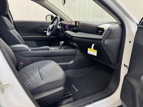 New 2026 Nissan Kicks SV w/ SV Premium Package image 24