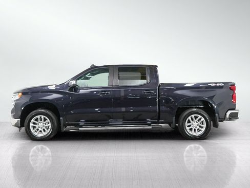 Used 2023 Chevrolet Silverado 1500 LT AWD/4WD image 2