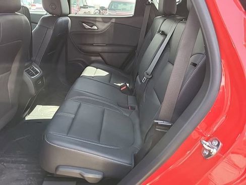 Used 2024 Chevrolet Blazer LT w/ Midnight/Sport Edition FWD image 10
