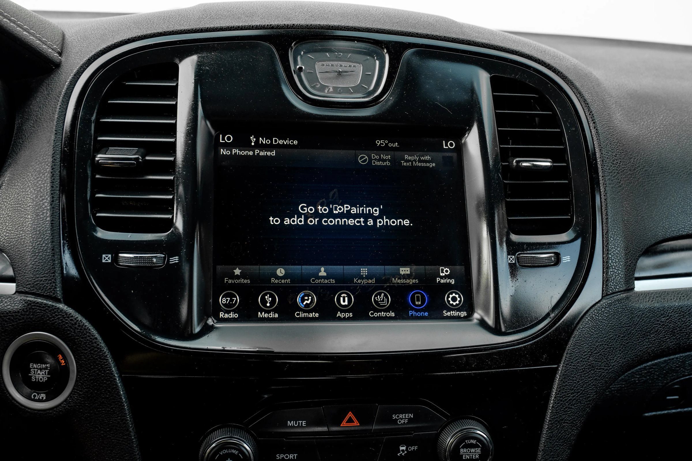 Used 2019 Chrysler 300 S RWD image 35