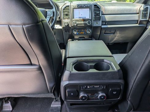 Used 2020 Ford Expedition Limited w/ Equipment Group 303A AWD/4WD image 31