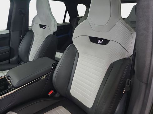 Used 2024 Land Rover Range Rover Sport image 17