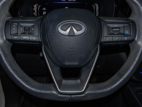 Used 2023 INFINITI QX60 Luxe w/ Performance Audio Package image 12