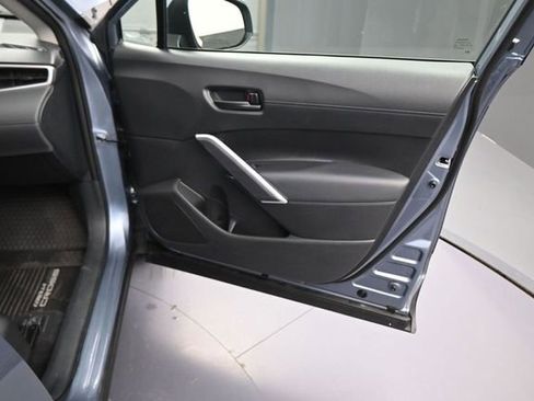 Used 2024 Toyota Corolla Cross LE w/ Moonroof Package AWD/4WD image 13
