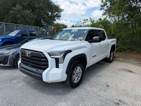 Used 2024 Toyota Tundra SR5 w/ SR5 Premium Package AWD/4WD image 6