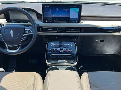 Certified 2023 Lincoln Nautilus Reserve w/ Equipment Group 202A AWD/4WD image 6