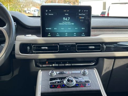 Certified 2022 Lincoln Aviator Reserve w/ Equipment Group 201A image 23