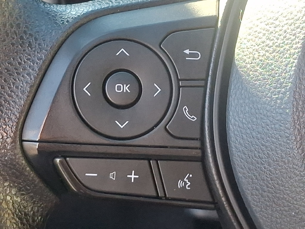 Used 2024 Toyota RAV4 XLE AWD/4WD image 21