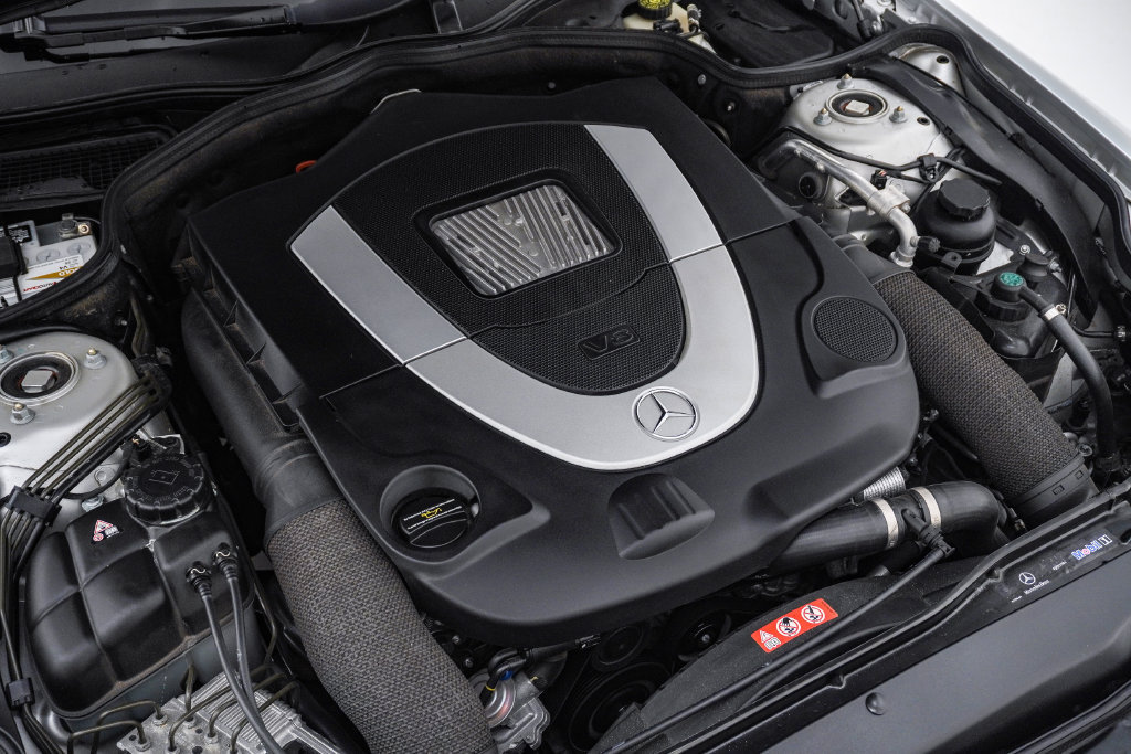 Used 2007 Mercedes-Benz SL 550 image 34