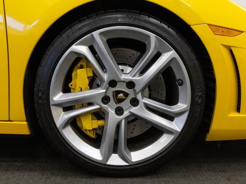 Used 2013 Lamborghini Gallardo LP 550-2 image 29