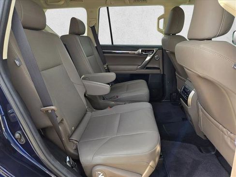 Used 2023 Lexus GX 460 Premium AWD/4WD image 21