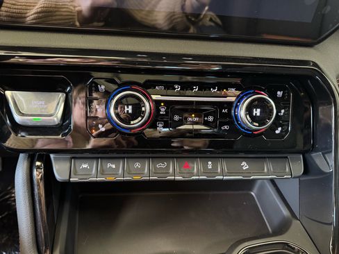 New 2026 GMC Sierra 1500 AT4 w/ AT4 Premium Package image 21