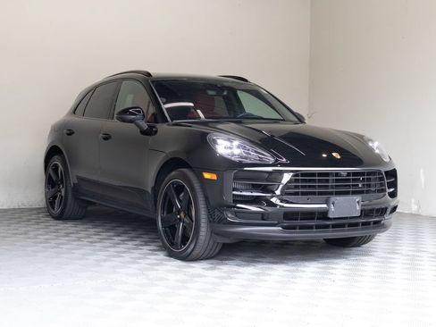 Used 2021 Porsche Macan S AWD/4WD image 6