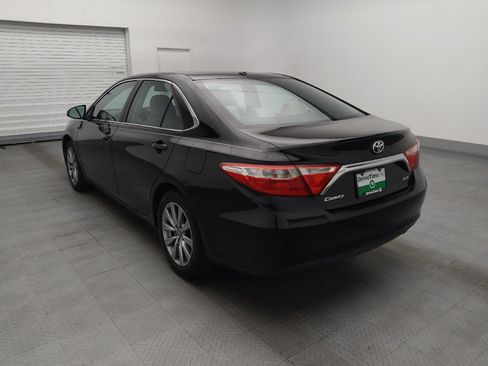 Used 2017 Toyota Camry XLE FWD image 5