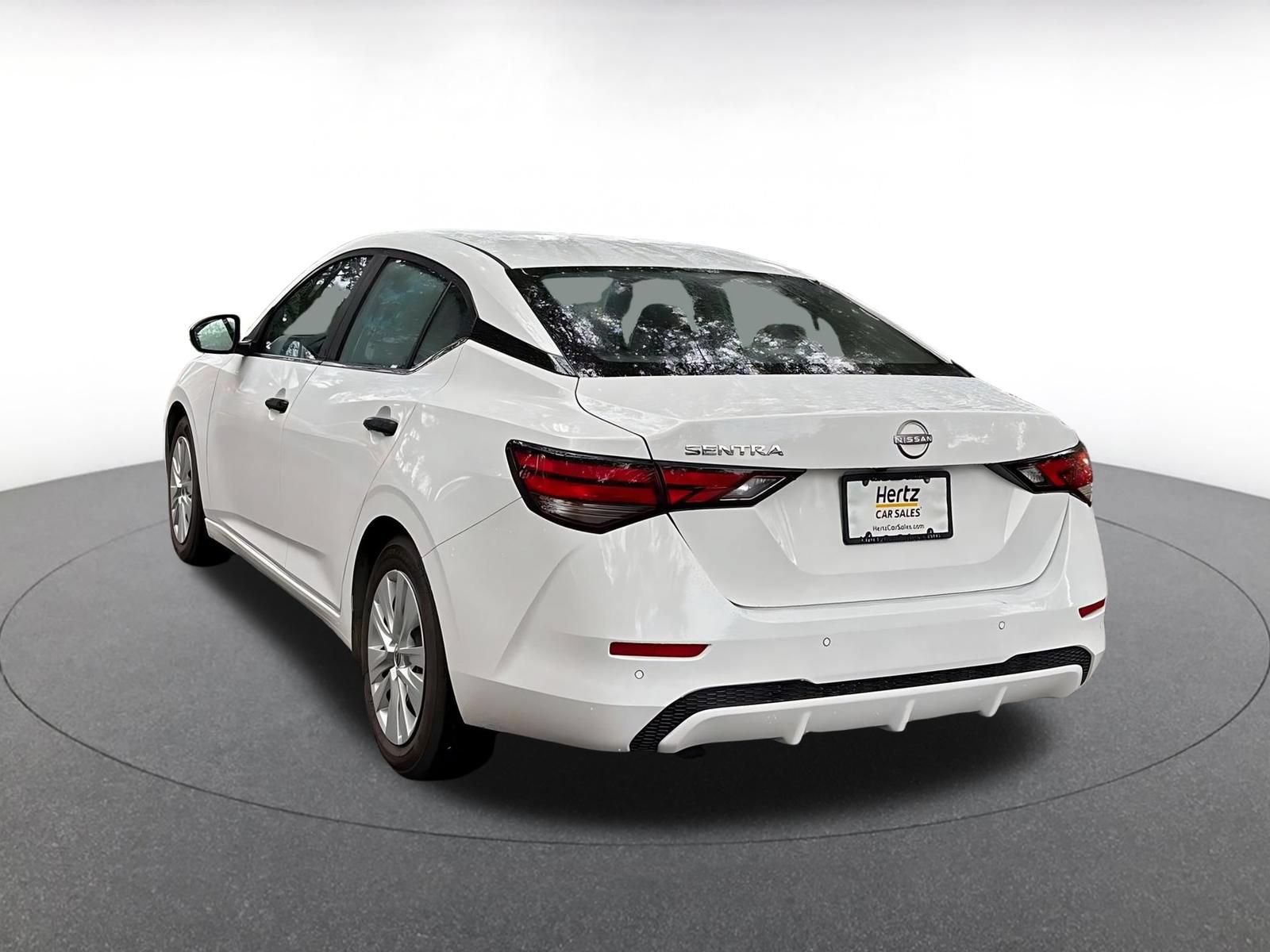 Used 2025 Nissan Sentra S FWD image 6