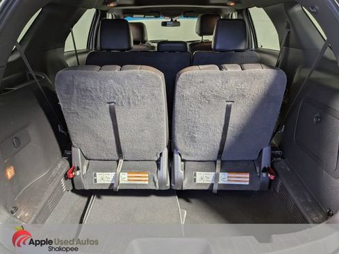 Used 2015 Ford Explorer XLT w/ Equipment Group 202A AWD/4WD image 11