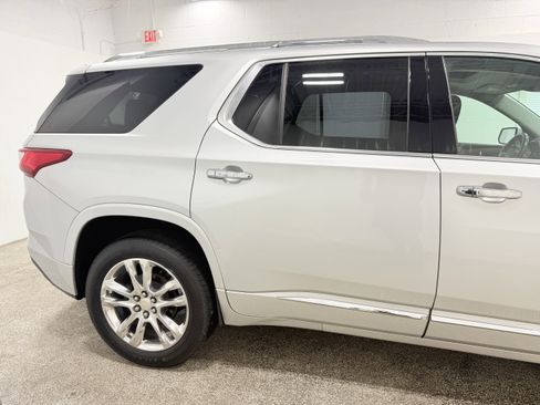 Used 2018 Chevrolet Traverse High Country image 9