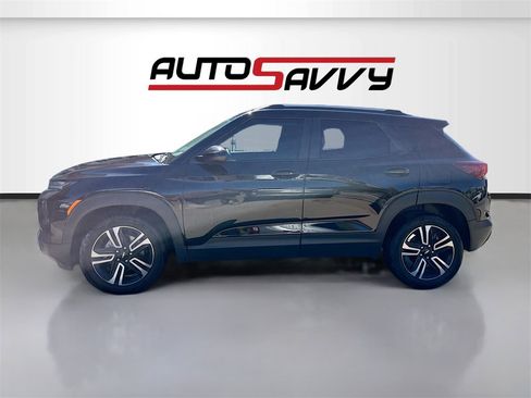 Used 2023 Chevrolet TrailBlazer LT image 4