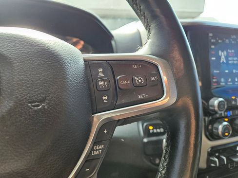 Used 2019 RAM 1500 Laramie image 13