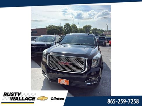 Used 2017 GMC Yukon Denali w/ Open Road Package AWD/4WD image 1