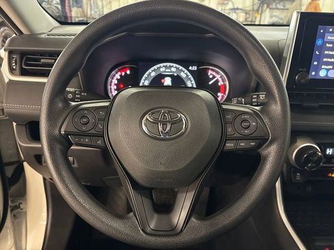 Certified 2025 Toyota RAV4 XLE image 18