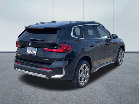 Used 2025 BMW X1 xDrive28i w/ Convenience Package AWD/4WD image 4