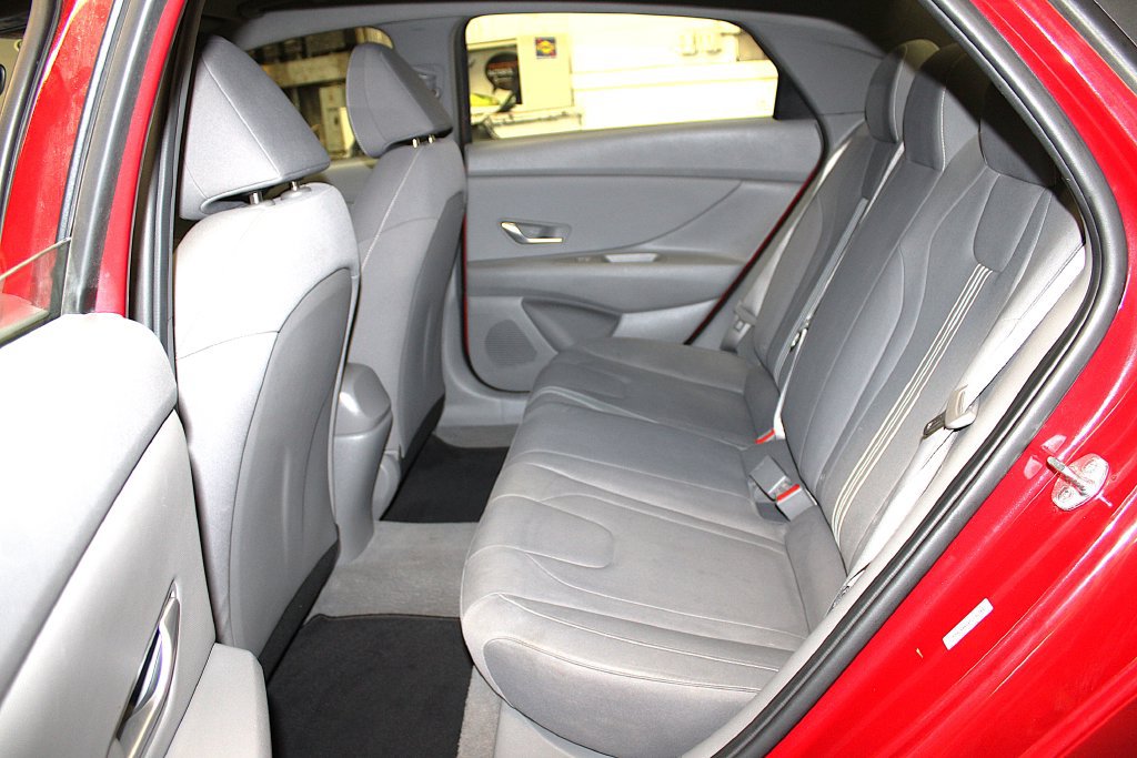 Used 2021 Hyundai Elantra SEL w/ Convenience Package FWD image 27