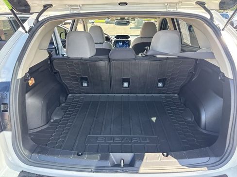 Used 2020 Subaru Crosstrek 2.0i Premium w/ Moonroof Package 2 image 12