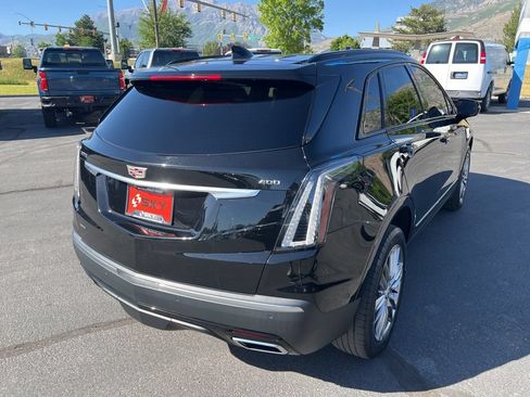 Used 2023 Cadillac XT5 Sportv w/ Technology Package AWD/4WD image 9