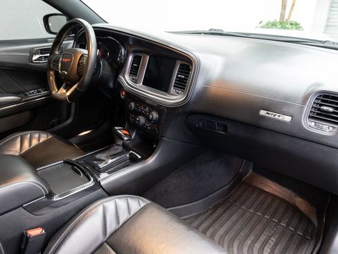 Used 2019 Dodge Charger SRT Hellcat w/ Harman/Kardon Audio Group RWD image 13