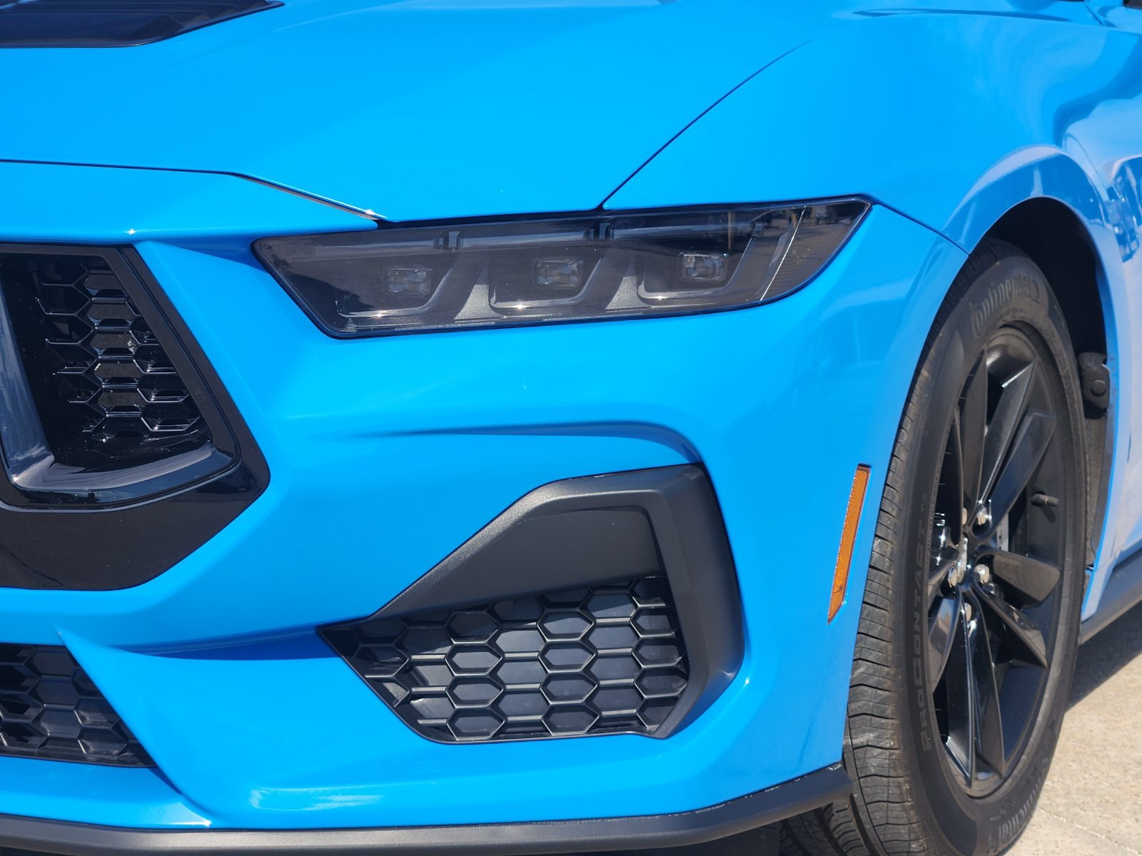 Used 2025 Ford Mustang GT RWD image 10