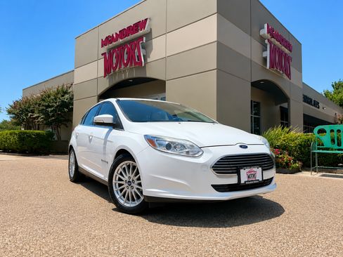 Used 2018 Ford Focus Electric Hatchback FWD image 1