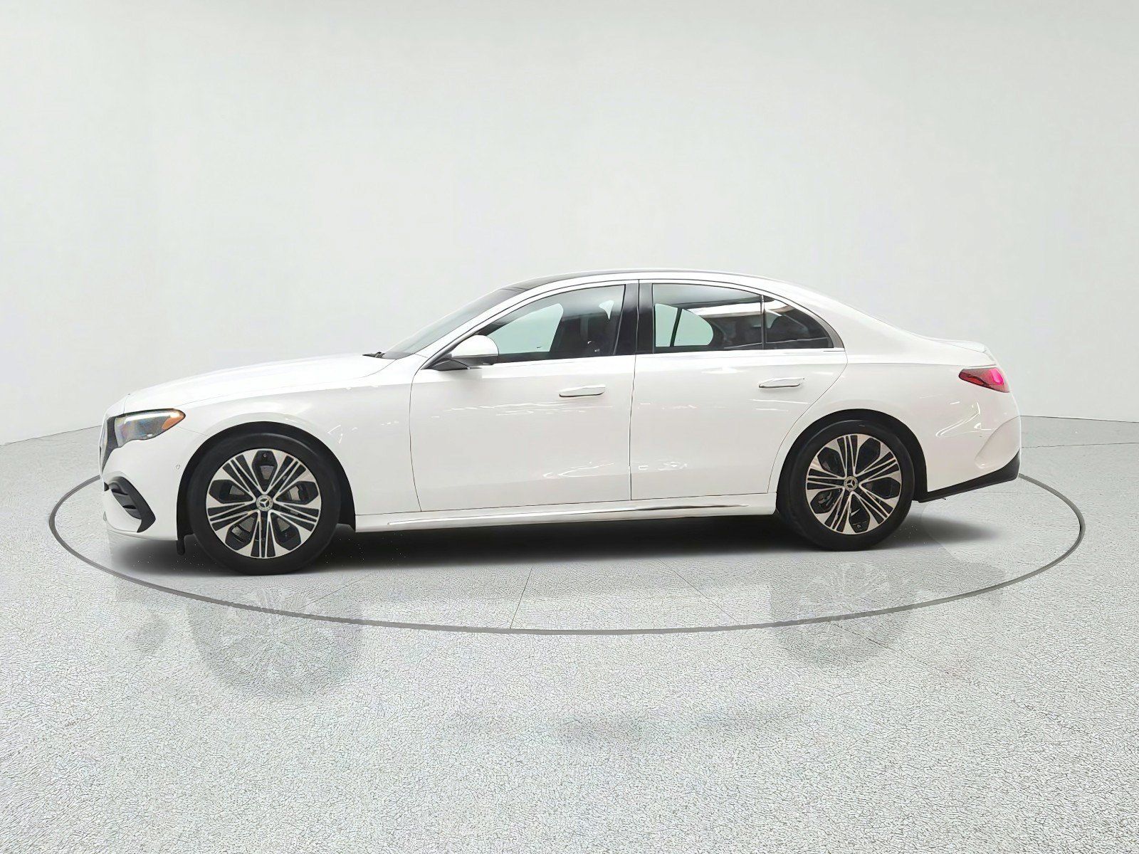 Used 2026 Mercedes-Benz E 350 Sedan image 8