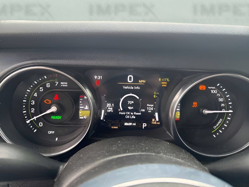 Used 2023 Jeep Wrangler Unlimited Sahara w/ Cold Weather Group AWD/4WD image 7