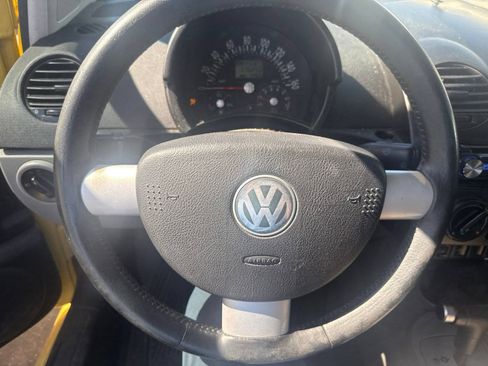 Used 2005 Volkswagen Beetle GLS FWD image 20