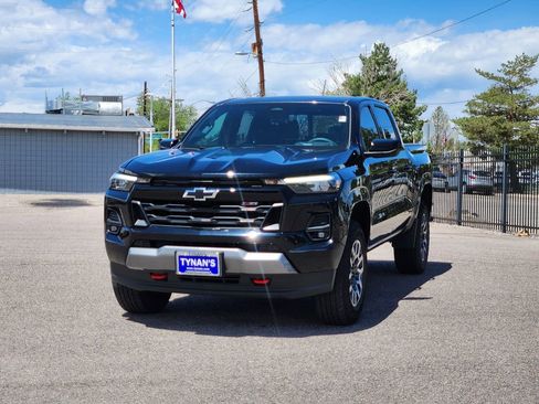 Used 2024 Chevrolet Colorado Z71 w/ Advanced Trailering Package AWD/4WD image 3